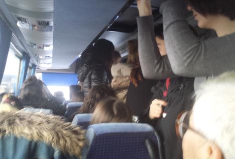 lasta-autobus-kontrola-kontrolori.jpg