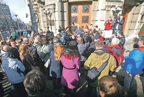 udruzenje-novinara-srbije-protest.jpg