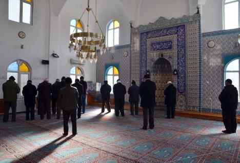 dzamija-turska-namaz.jpg