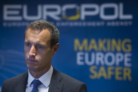 rob-vejnrajt-europol-22.06.2015.jpg