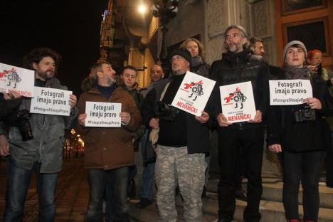 protest-novinari-ne-klece-beograd.jpg