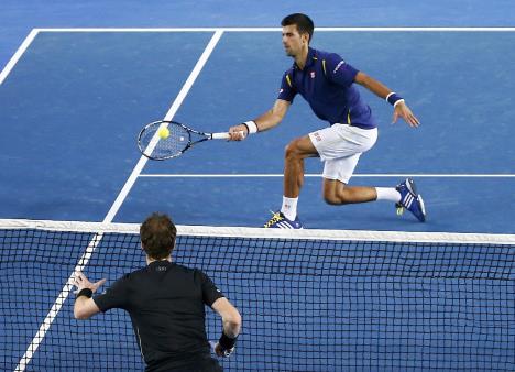 novak-djokovic-endi-marej-finale-melburn.jpg