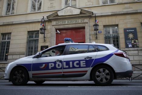 francuska-policija-skola-pariz.jpg