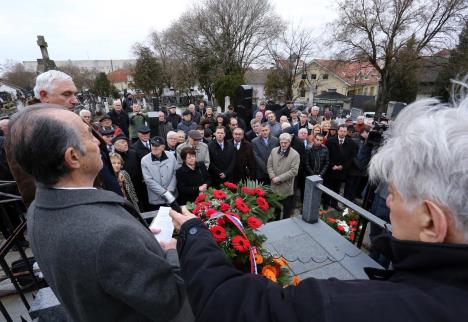 branko-pesic-venci-polaganje-pomen.jpg