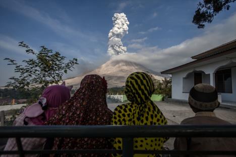 indonezija-vulkan-sinabung.jpg