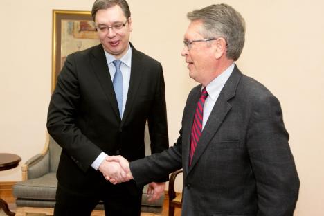 aleksandar-vucic-premijer-aleksandar-cepurin-ambasador.jpg