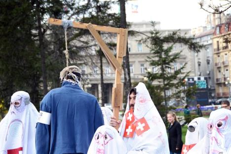 protest-svajcarci-skupstina.jpg