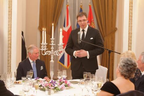 dom-garde-princ-carls-aleksandar-vucic.jpg