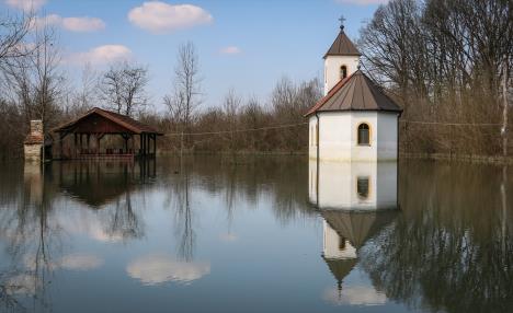 selo-orubica-gradiska-poplave.jpg