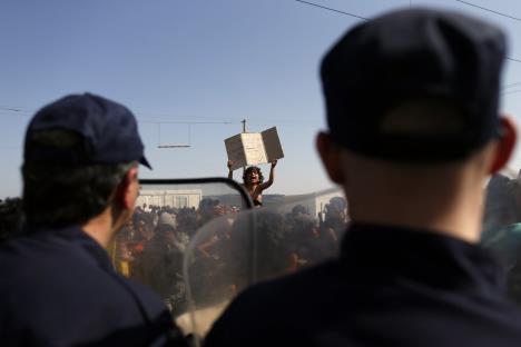 idomeni-grcka-makedonija-protest.jpg