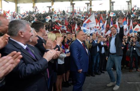 vucic-leskovac-miting.jpg