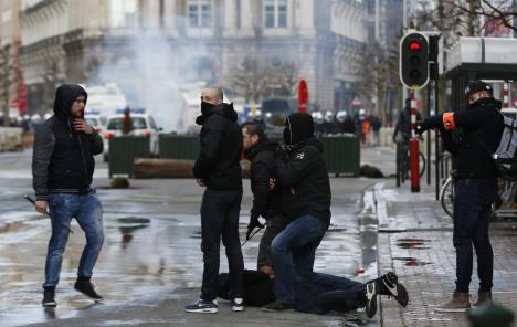 brisel-protesti-mars-protiv-straha.jpg