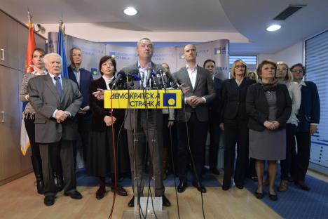 demokratska-stranka-ds-konferencija.jpg