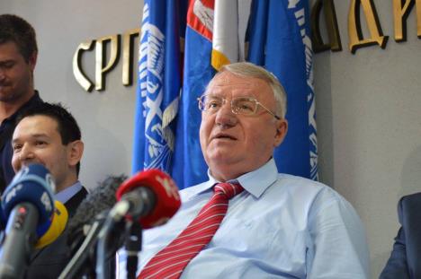 vojislav-seselj-oslobadjajuca-presuda-konferencija.jpg