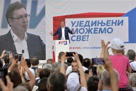 aleksandar-vucic-sns-miting-pancevo-5-4-2016.jpg