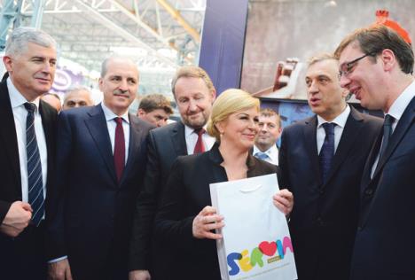 aleksandar-vucic-kolinda-grabar-kitarovic.jpg