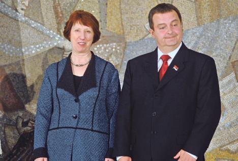 ivica-dacic-ketrin-eston.jpg