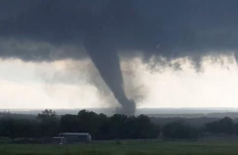 tornado-oklahoma.jpg