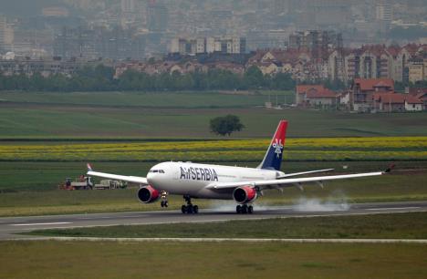 avion-erbas-a330-er-srbija.jpg