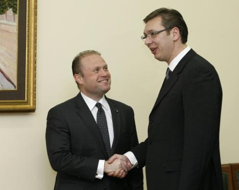 dzozef-muskat-premijer-malta-aleksandar-vucic-premijer.jpg