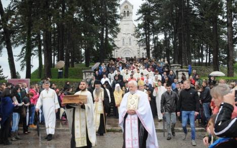 vasilije-ostroski-litija.jpg