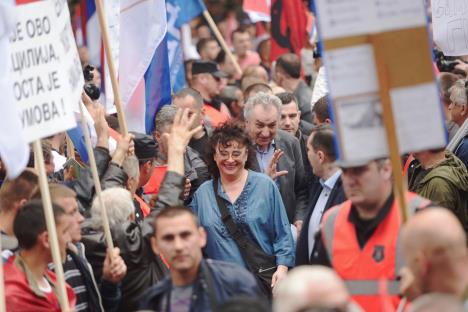 sonja-karadzic-protest-opozicije-banjaluka.jpg