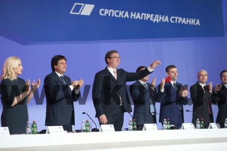 aleksandar-vucic-sns-izborna-skupstina-sns-sava-centar.jpg