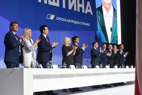 aleksandar-vucic-sns-izborna-skupstina-sns-sava-centar.jpg