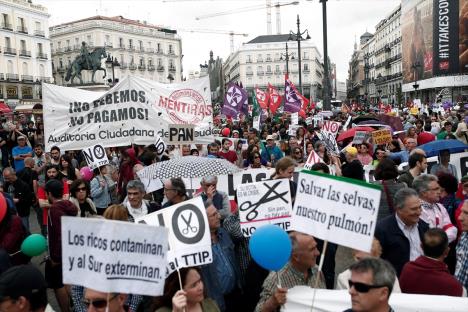 spanija-demonstracije-mere-stednje.jpg