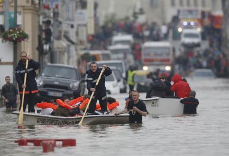 poplave-u-francuskoj.jpg