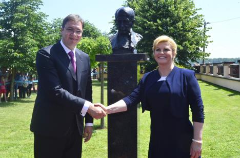 aleksandar-vucic-kolinda-grabar-kitarovic-srbija.jpg