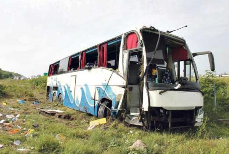 autobus-slovacki-putnici-slovacki-autobus.jpg