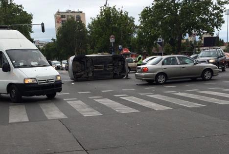 saobracajna-nesreca-novi-sad-udes-auto.jpg