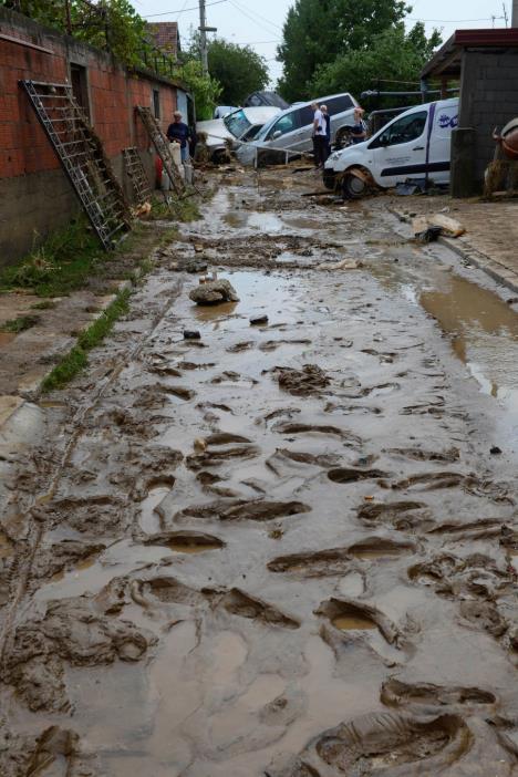 poplave-makedonija-skoplje.jpg