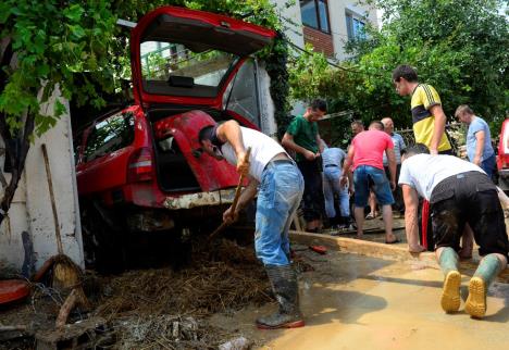 poplave-makedonija-skoplje.jpg