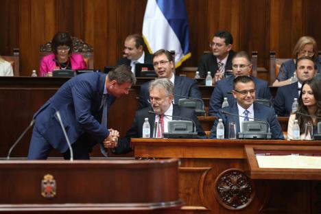 skupstina-ekspoze-aleksandar-vucic.jpg