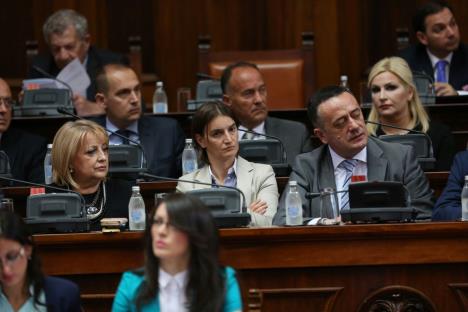 skupstina-ekspoze-aleksandar-vucic.jpg