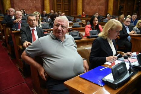 vojislav-seselj.jpg