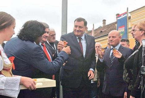 guca-2016-milorad-dodik.jpg