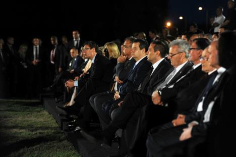 aleksandar-vucic-ivica-dacic-moilorad-dodik-komemoracija.jpg