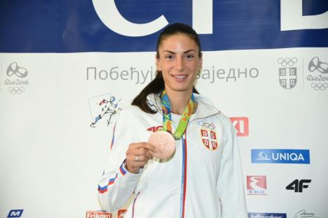 ivana-spanovic-bronza-oi-rio-2016-aerodrom-beograd.jpg