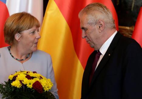 angela-merkel-milos-zeman.jpg