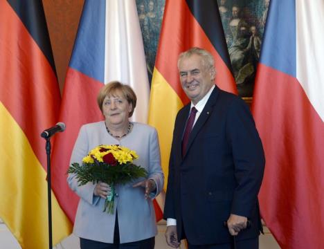 angela-merkel-milos-zeman.jpg