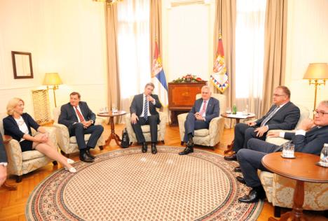 aleksandar-vucic-milorad-dodik-republika-srpska-rs.jpg