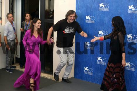 emir-kusturica-sloboda-micalovic-monika-beluci-venecija.jpg