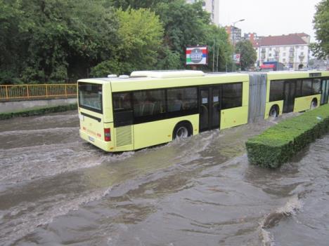 subotica-poplavljen-podvoznjak-19-09-2016.grad-subotica.co.rs.jpg