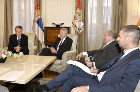 tomislav-nikolic-predsednik-srbija-predsednistvo.jpg