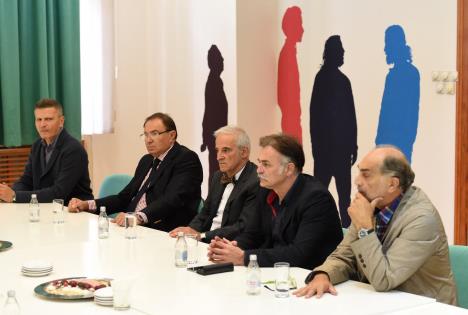 vladan-vukosavljevic-ministar-kultura-sastanak.jpg