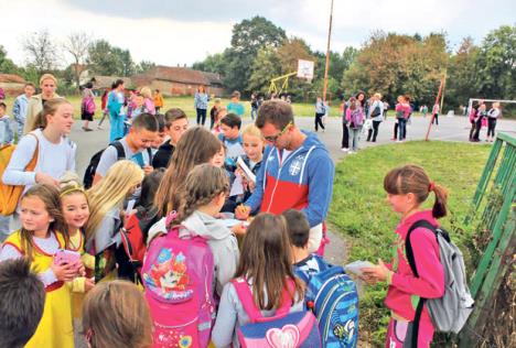 osnovna-skola-radomir-lazic-azanja-olimpijski-karneval.jpg