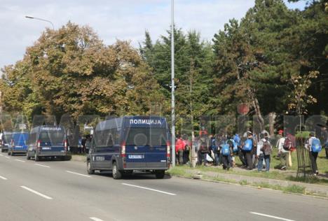 migranti-protest-novi-beograd.jpg